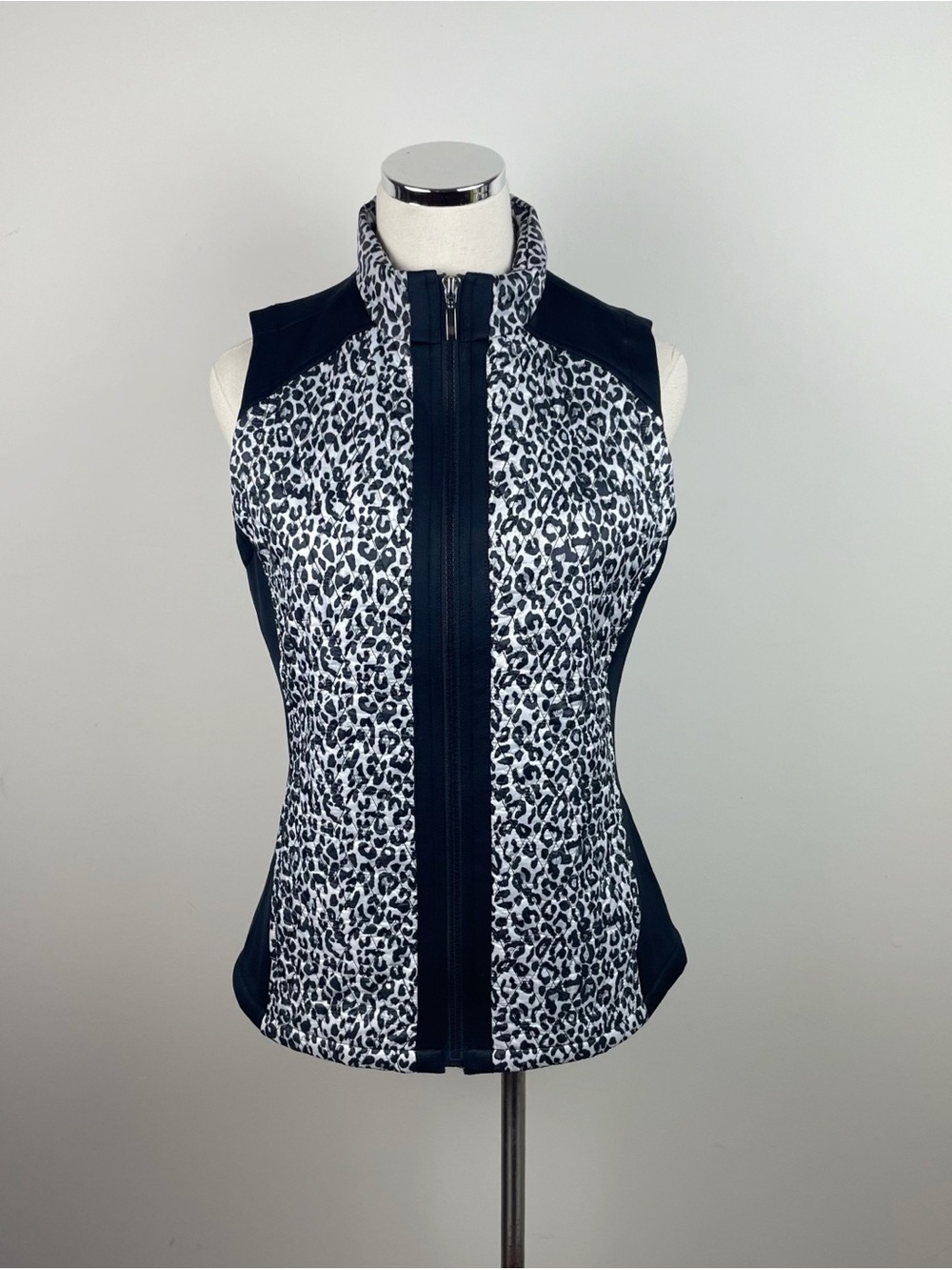 Chico's Weekends Black White Leopard Animal Print Full Zip Vest Women Small